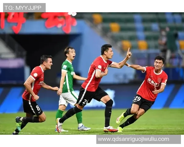 成都足球队荣登速度排行榜第一名引发热议与关注